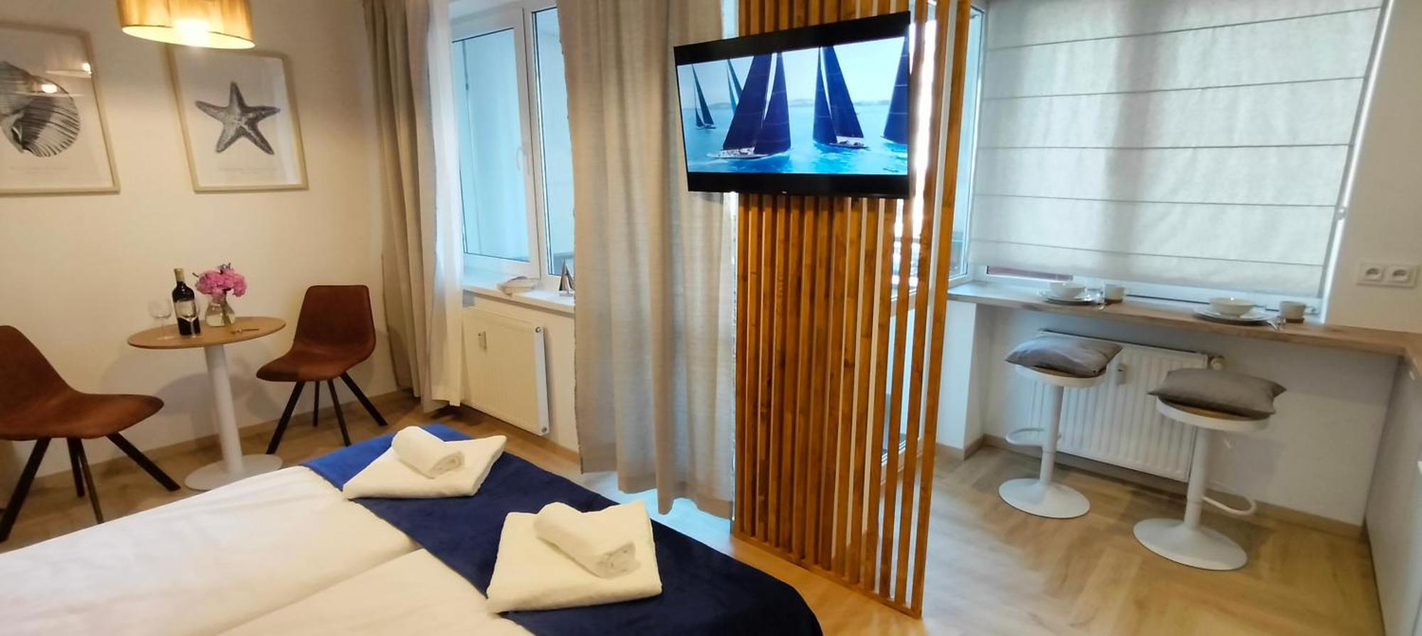 Cicha Przystan - Pokoje Przy Latarni Kołobrzeg Esterno foto