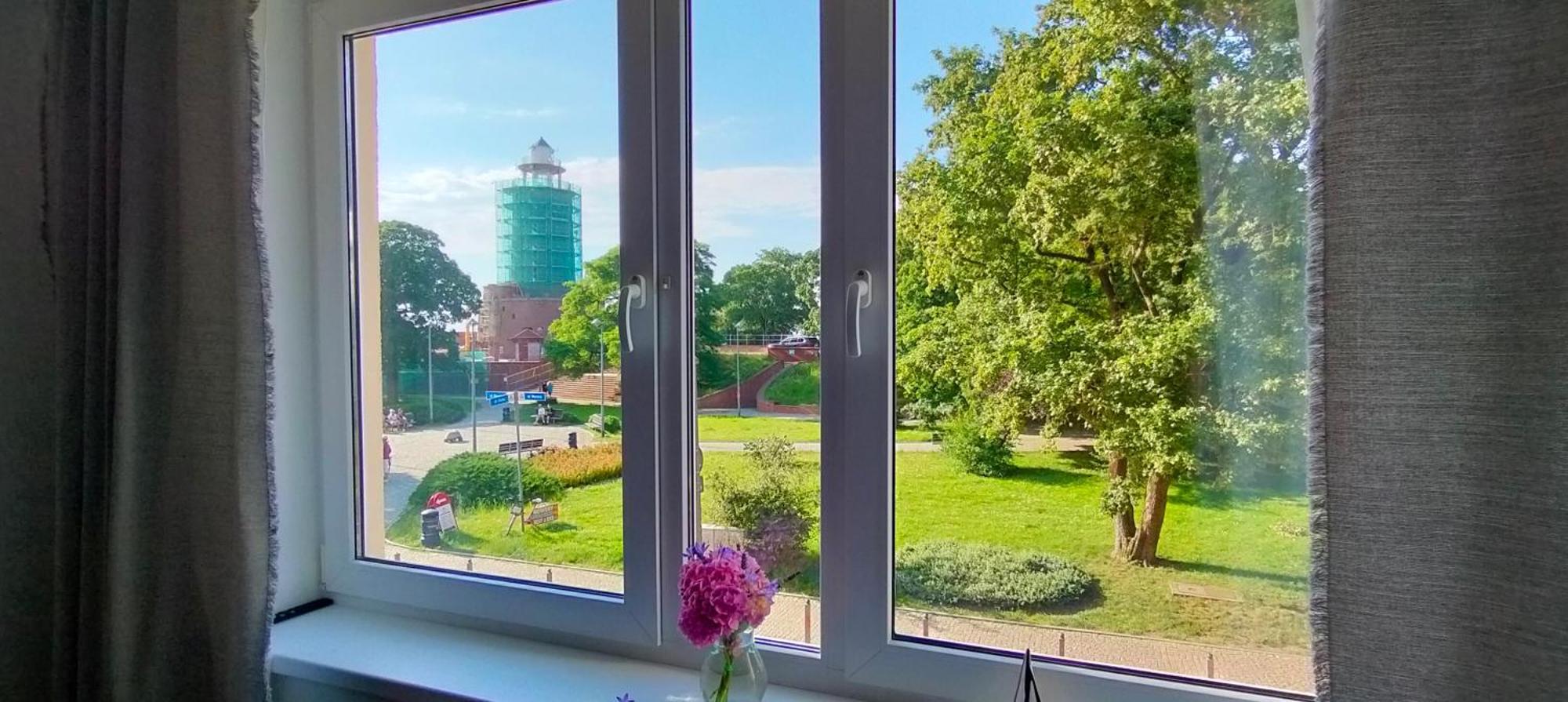 Cicha Przystan - Pokoje Przy Latarni Kołobrzeg Esterno foto